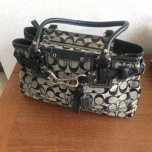 Authentic Coach Bag color is black and grey